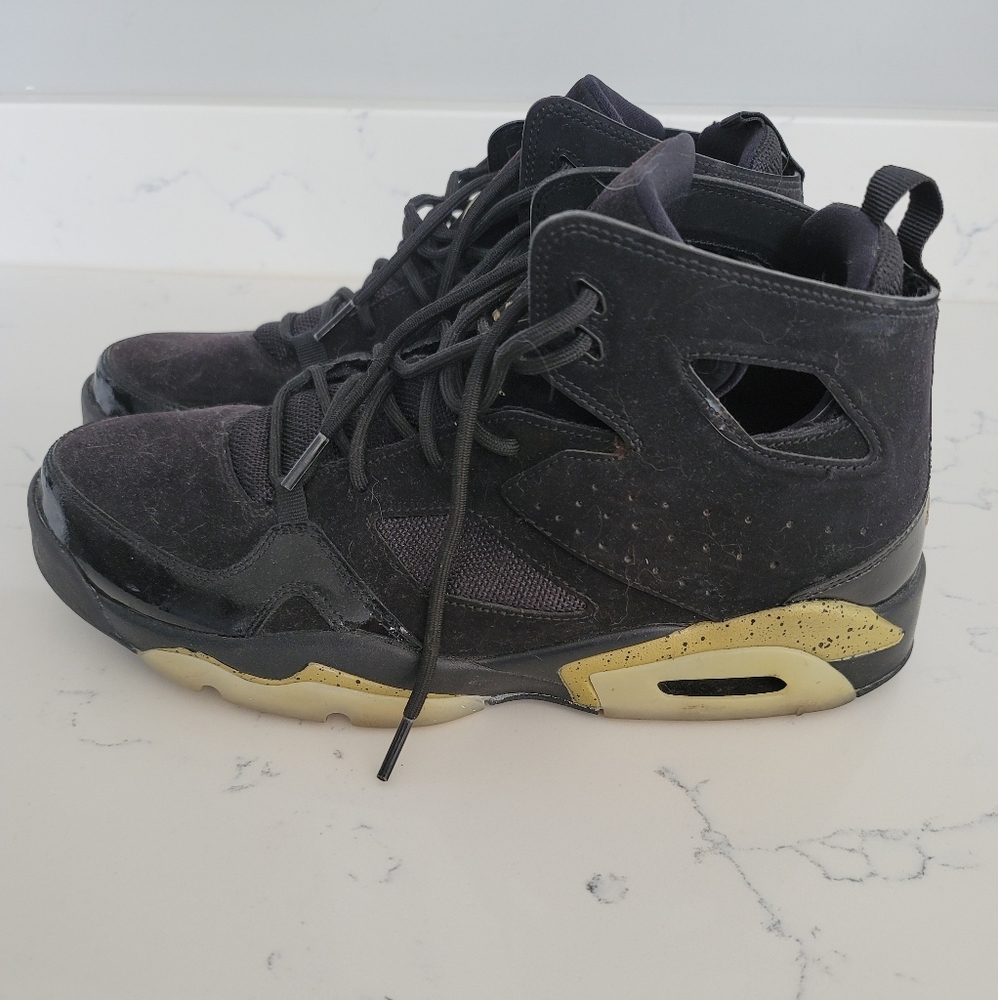Jordan Sneakers